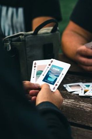 game live dealer Kubet